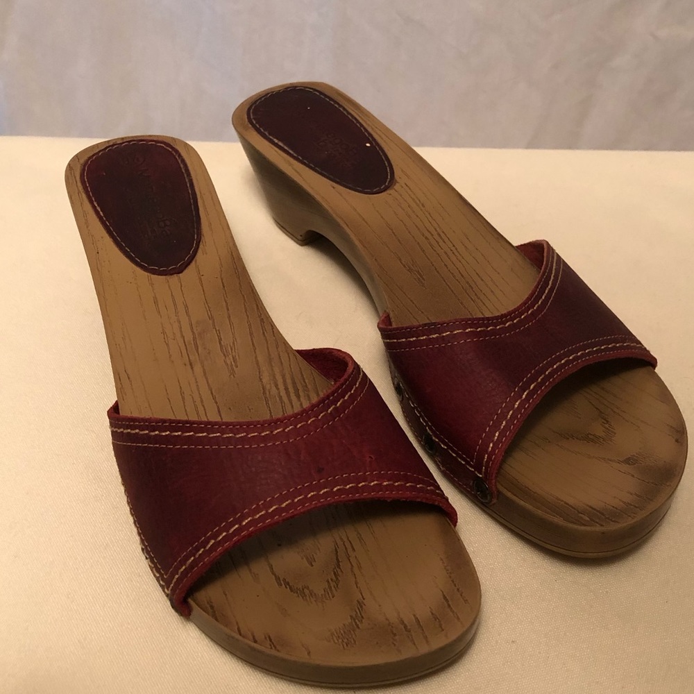 Montego Bay Club Red Leather Sandals